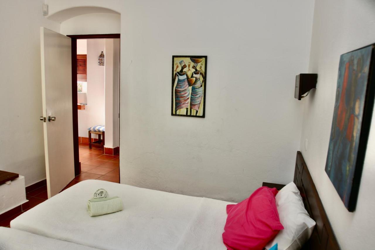Villa Jacaranda - 550M From The Beach - Free Wifi - By Bedzy Albufeira Zewnętrze zdjęcie